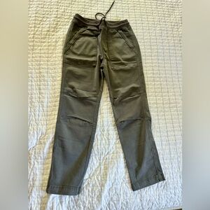 Faherty cargo pants